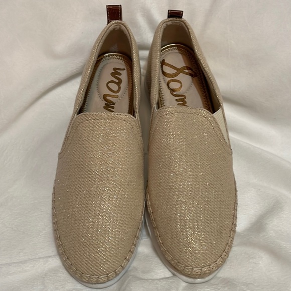 Sam Edelman Sz 7 Kassie Natural Metallic Weave Gold Slip-on Sneakers - Picture 1 of 11